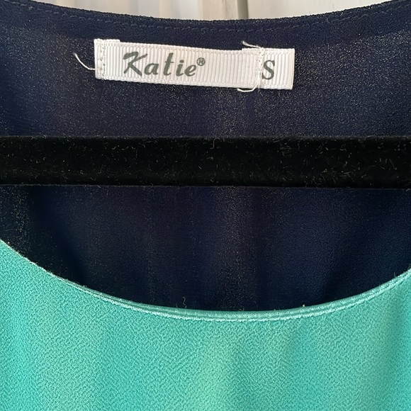 Katie dress circa 2008 - Picture 2 of 3